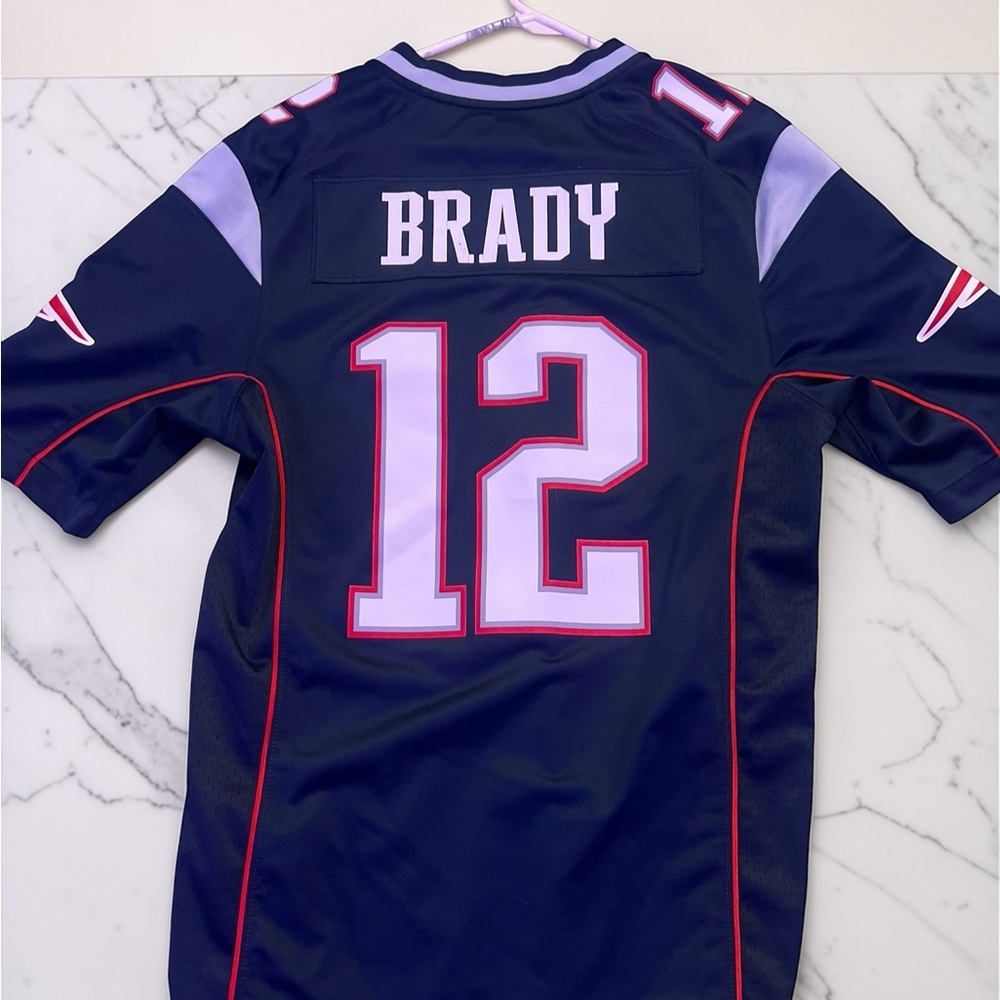 Nike patriots Tom Brady number 12 - Picture 2 of 2